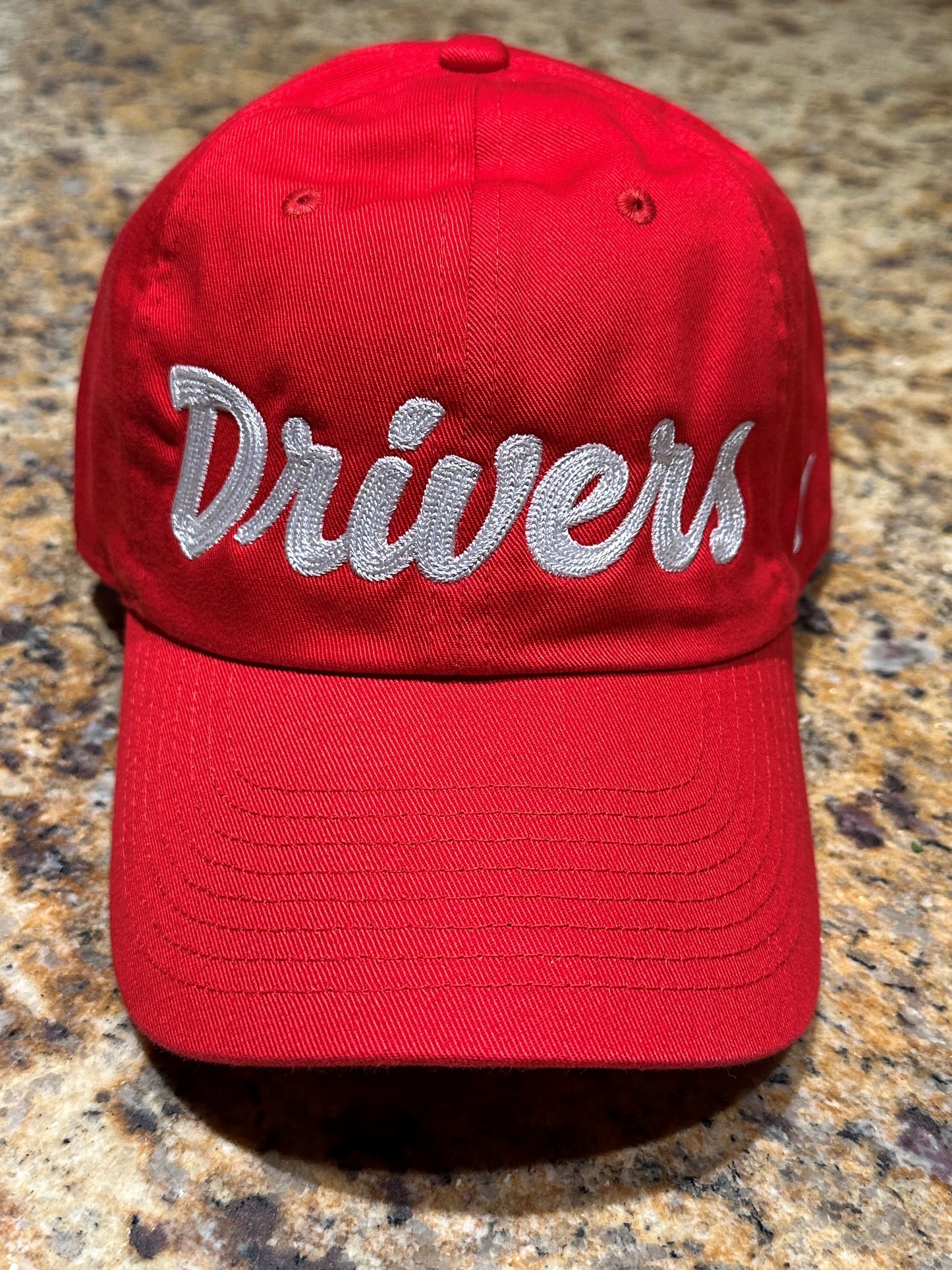 680 - *NEW* NIKE "DRIVERS" Cotton Twill Chain Stitch Cap (4 color options)